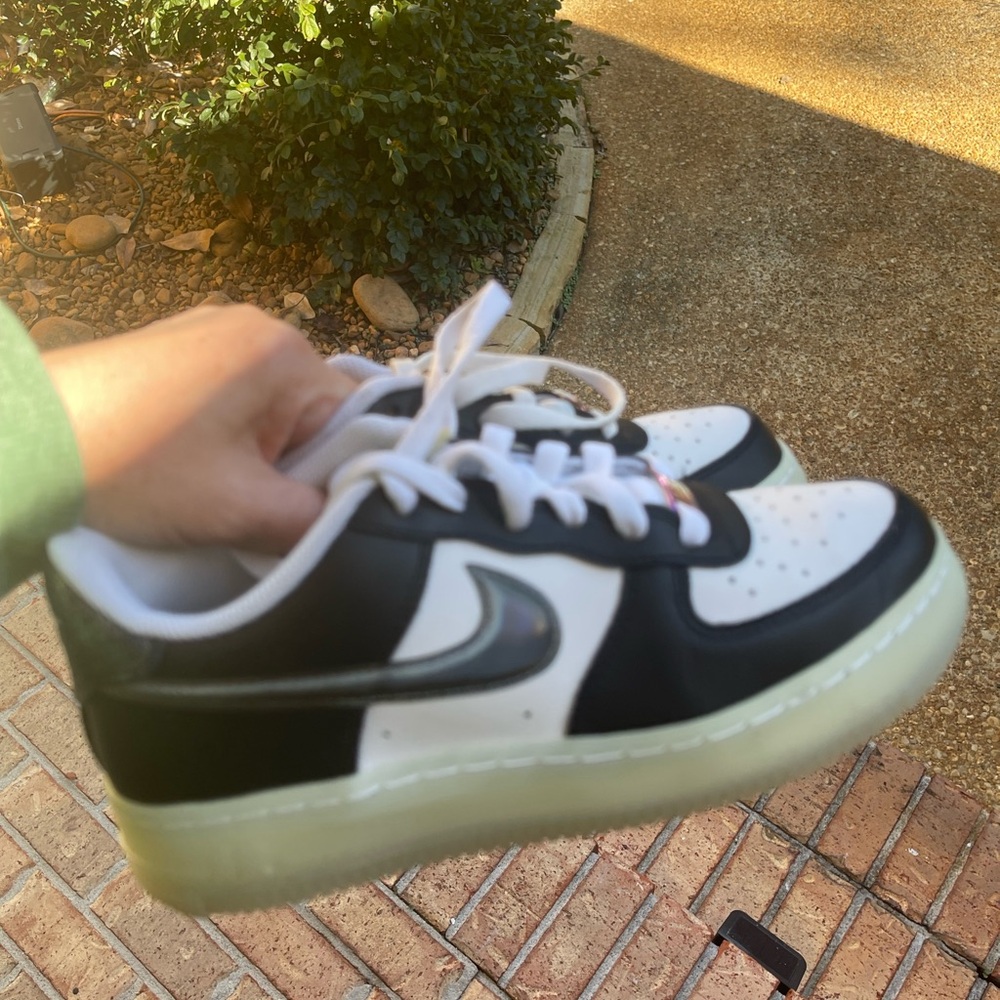 Nike Black and White Low-Top Sneakers with Translucent Sole